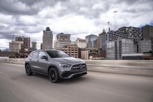 Mercedes-Benz GLA250 AMG Line 2020 года  (NA)